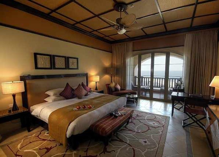 Курортный комплекс Anantara Desert Islands & 5*