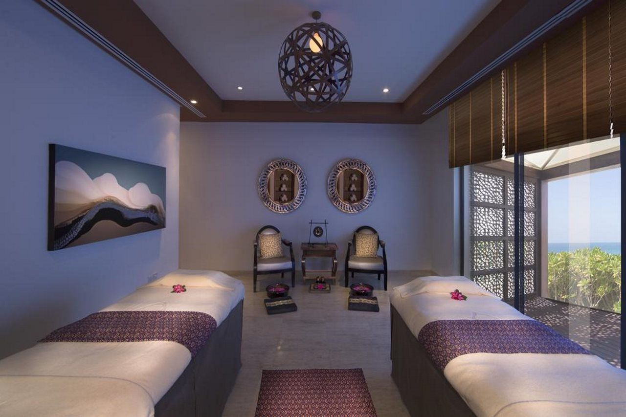 Anantara Desert Islands & Курортный комплекс 5*